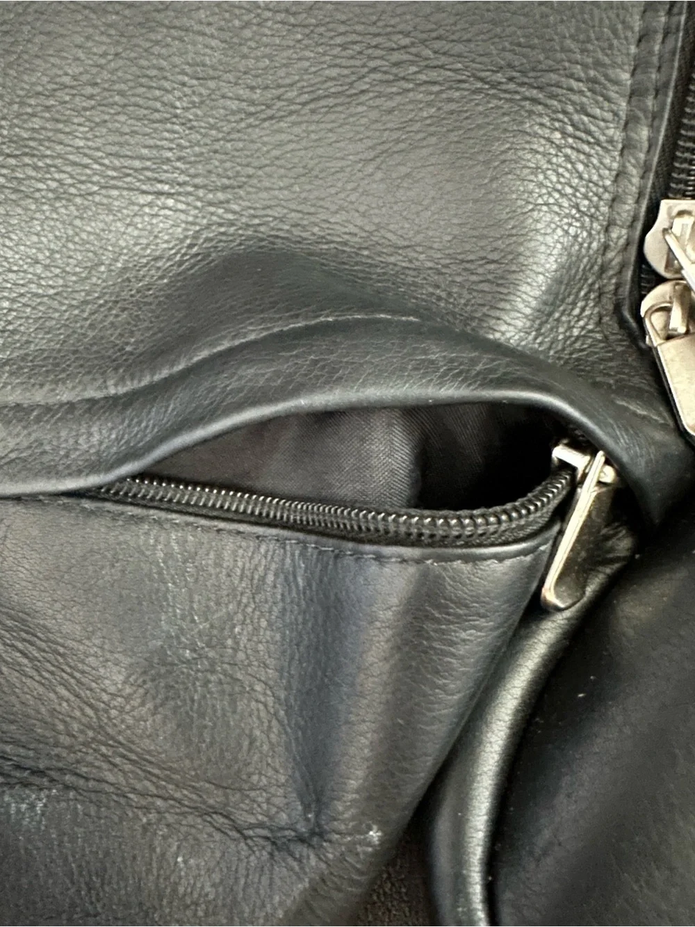 Le Donne Leather Backpack/Purse